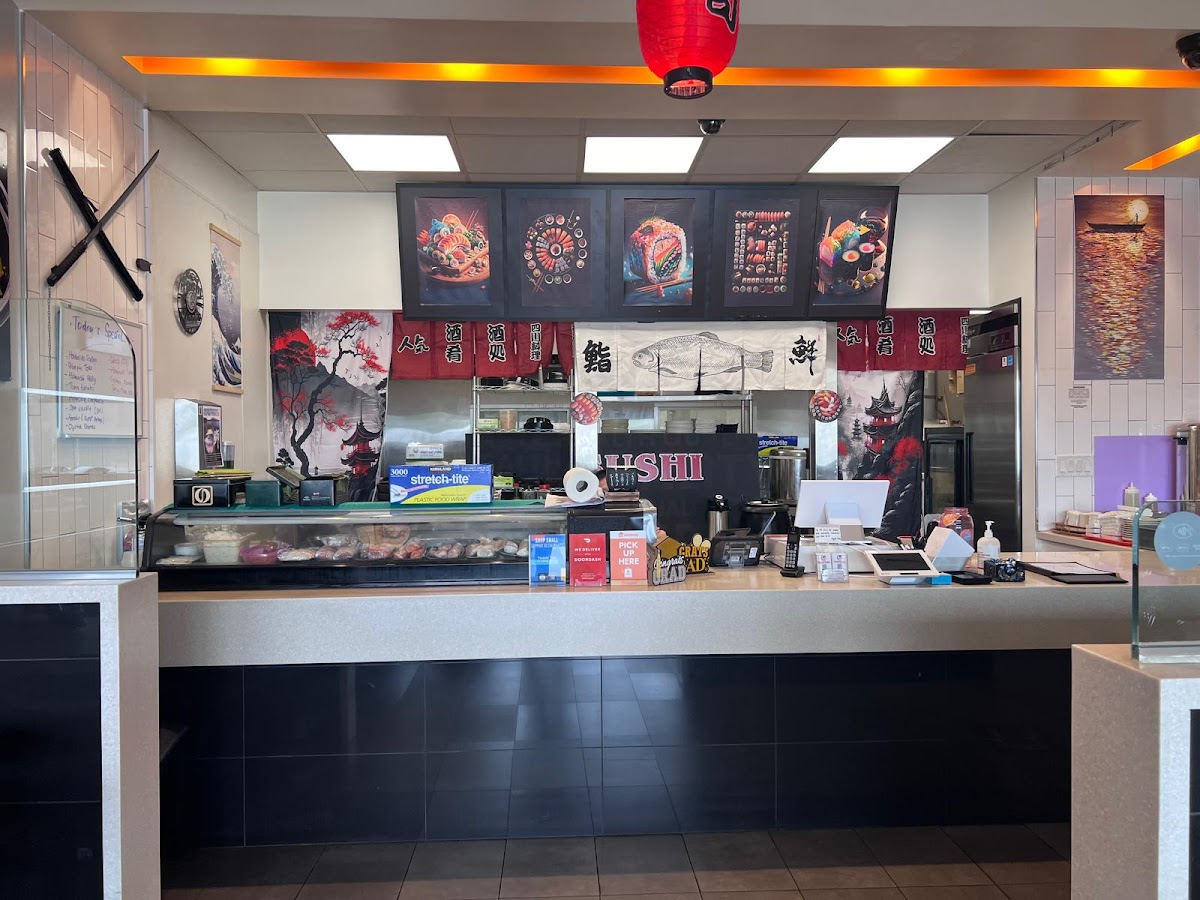 Ryoshi Sushi Japanese Restaurant